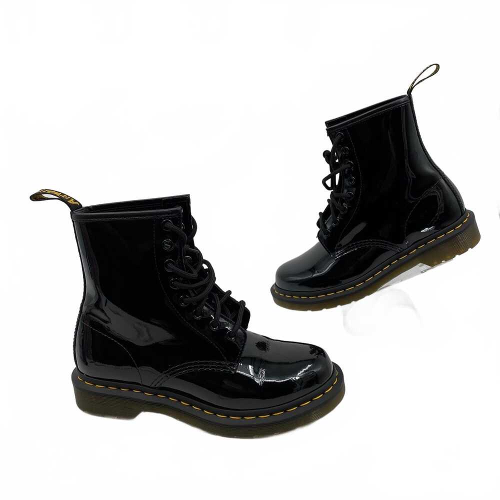Dr. Martens Black Patent Leather Combat Boots | Women’s US7